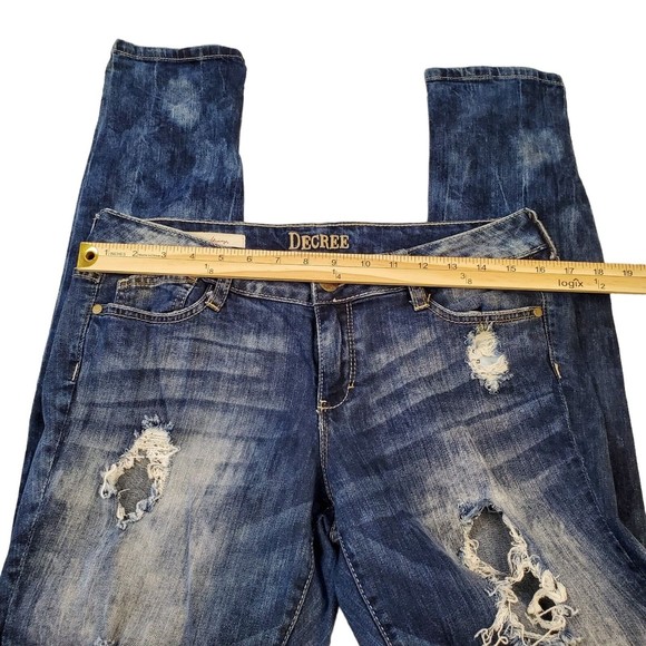 Decree Junior’s Distressed Holes Jeans Super Skinny Stone Washed Stretchy SZ 13 - Picture 4 of 11